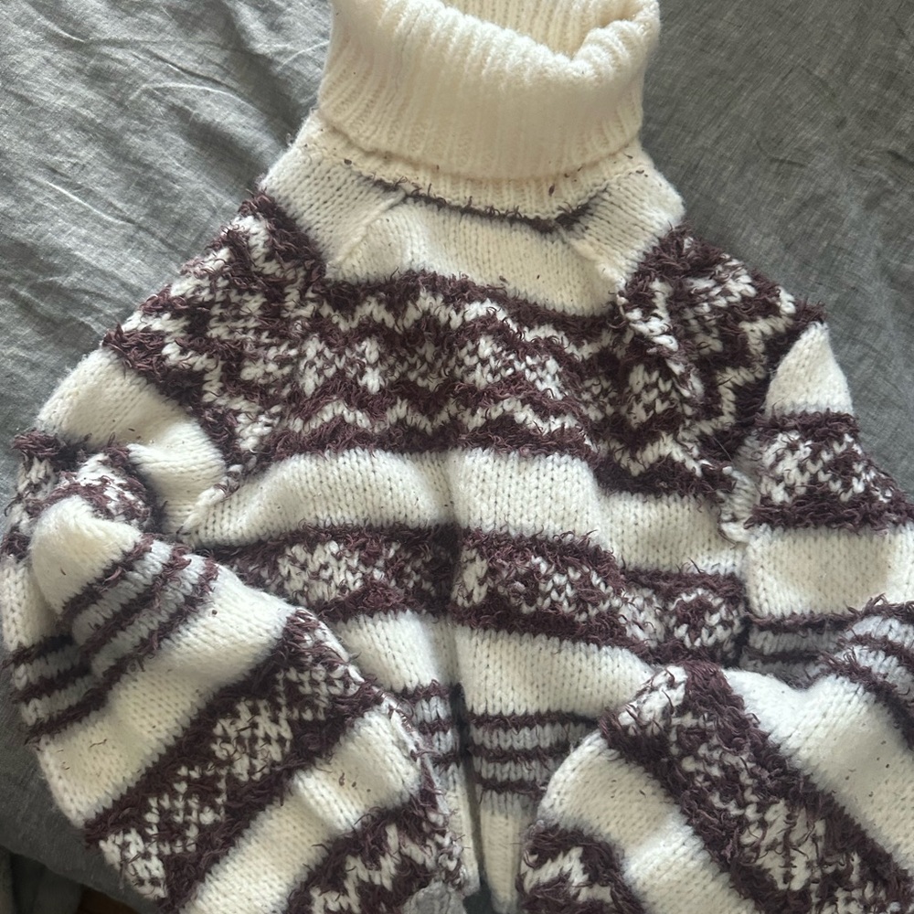 Free people chunky crop sweater